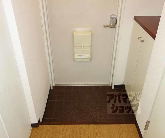 【ロイヤルビーブル】間取