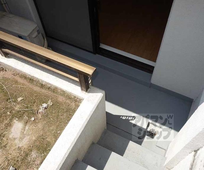 【ロイヤルビーブル】間取