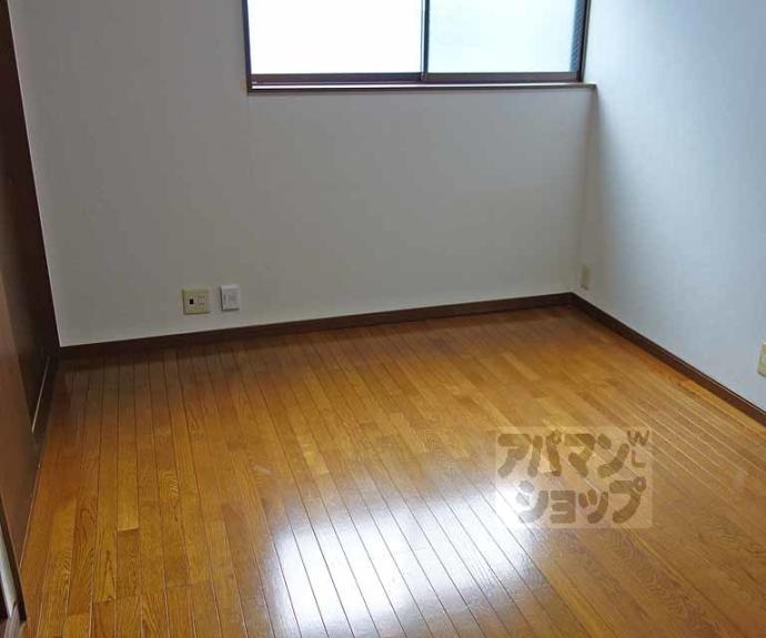 【マンション５】間取