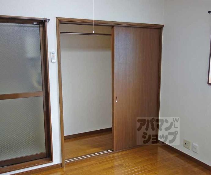 【マンション５】間取