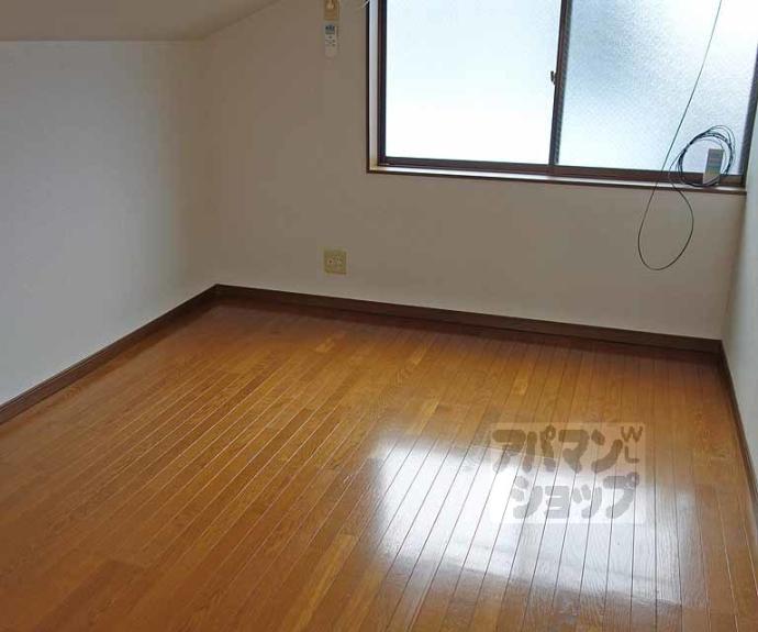 【マンション５】間取