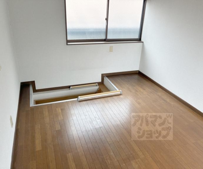 【マンション5】間取