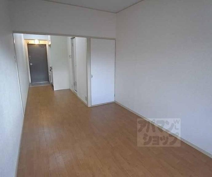 【万里小路アベニュー】間取