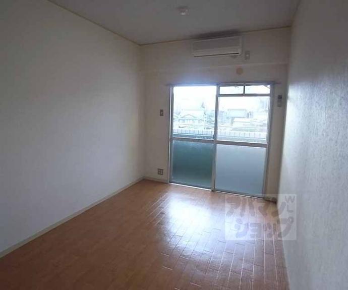 【万里小路アベニュー】間取