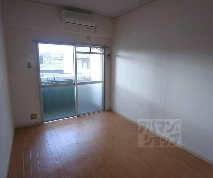 【万里小路アベニュー】間取