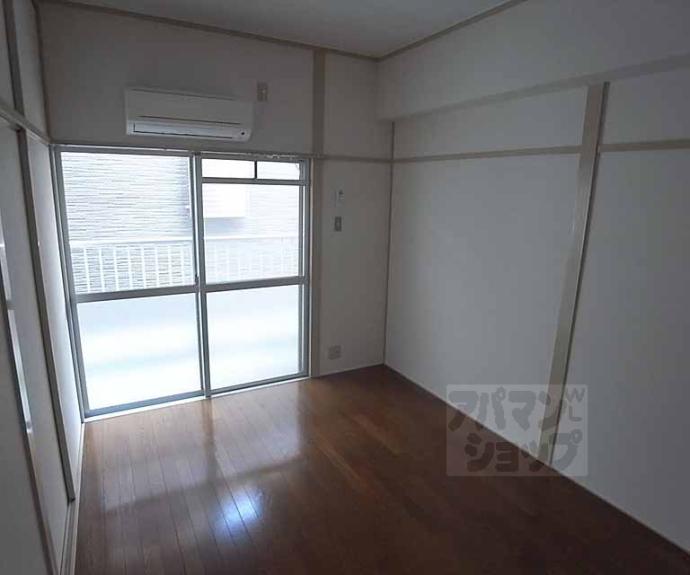 【万里小路アベニュー】間取