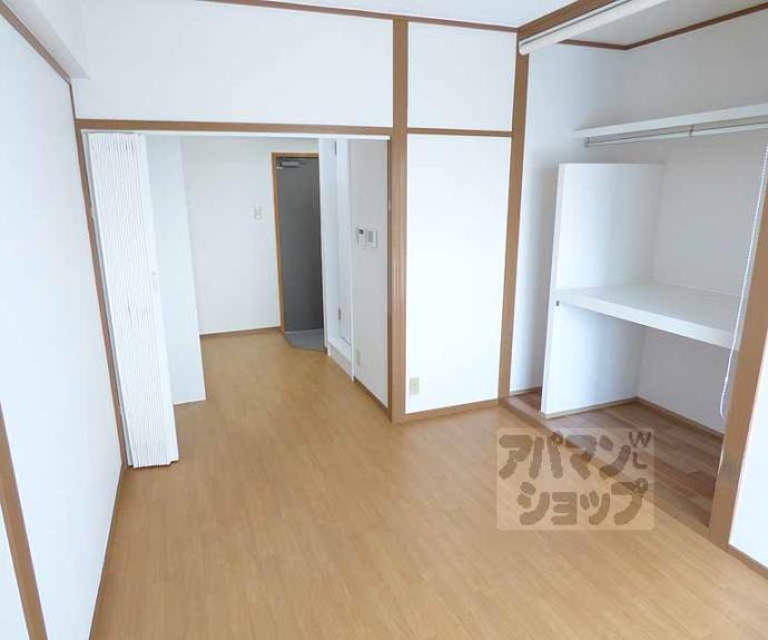 【万里小路アベニュー】間取