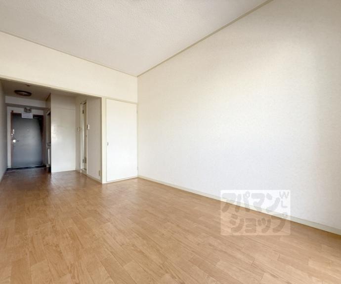 【万里小路アベニュー】間取