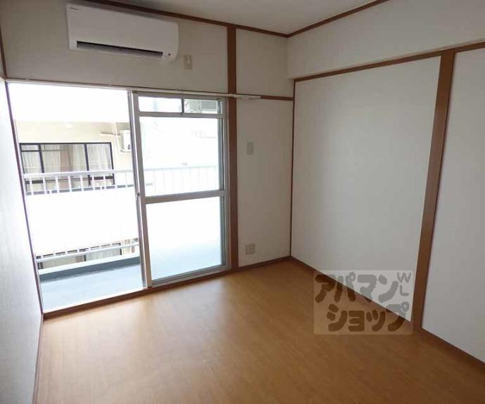 【万里小路アベニュー】間取