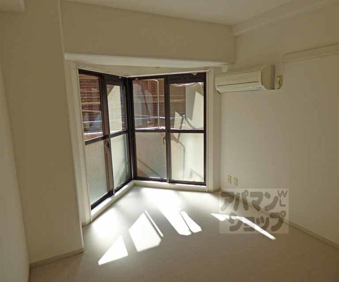 【ライオンズマンション京都三条第２】間取