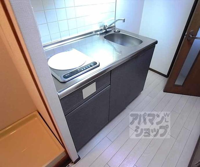 【サンフローラ三条大宮】間取