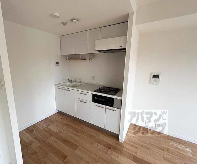 【サンフローラ三条大宮】間取