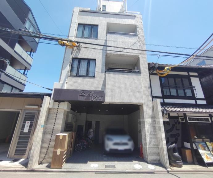 【ルポール麩屋町】間取