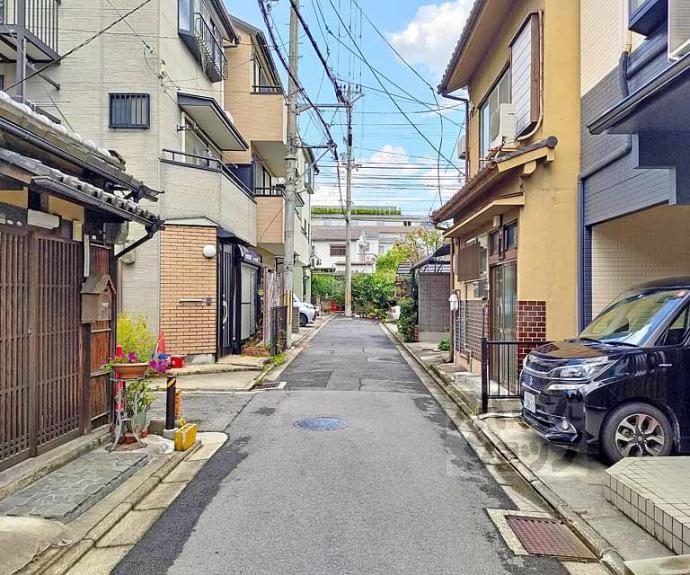 【グレイス伏見稲荷】間取