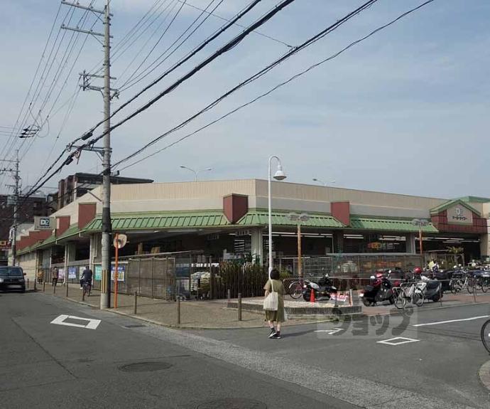 【東野中井ノ上町貸家】