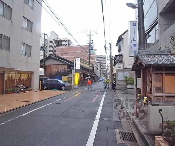 【グラン・コート洛央万寿寺】