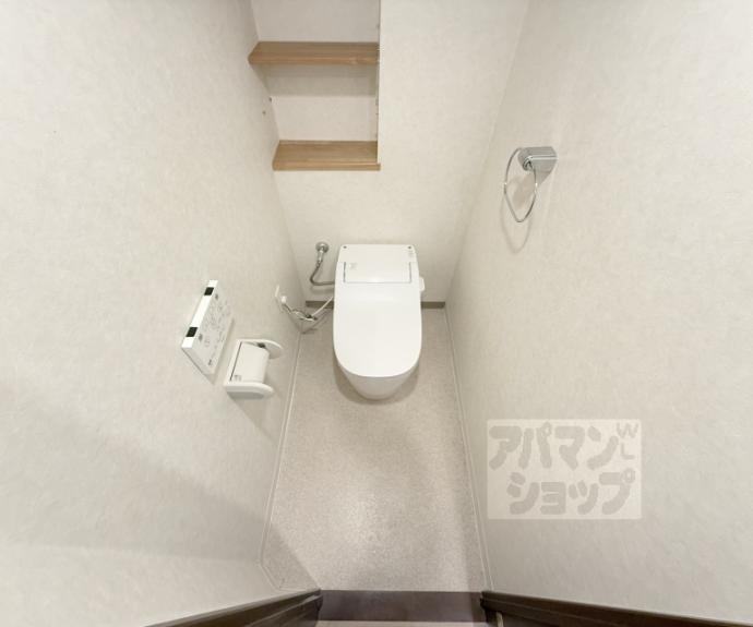 【グラン・コート洛央万寿寺】間取