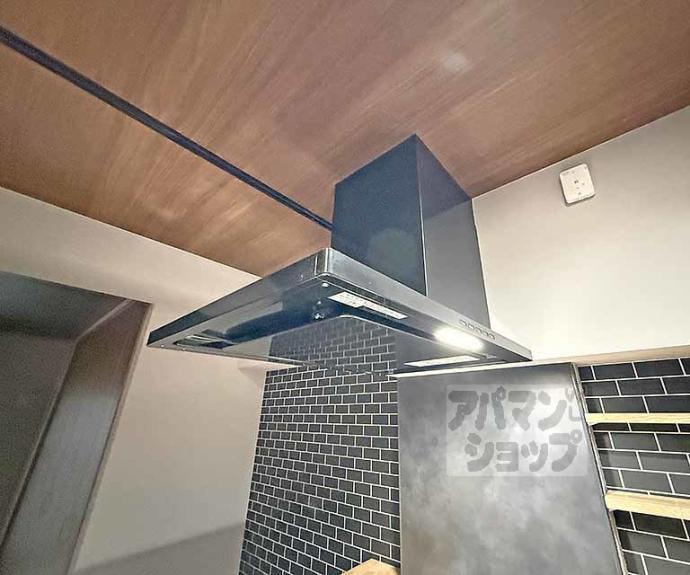 【ＳＡＫＩＺＯ　ＶＩＬＬＡ烏丸四条】間取