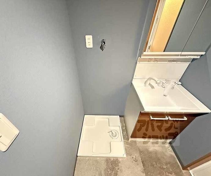 【ＳＡＫＩＺＯ　ＶＩＬＬＡ烏丸四条】間取