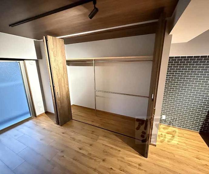 【ＳＡＫＩＺＯ　ＶＩＬＬＡ烏丸四条】間取