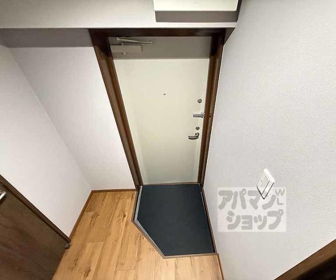 【ＳＡＫＩＺＯ　ＶＩＬＬＡ烏丸四条】間取