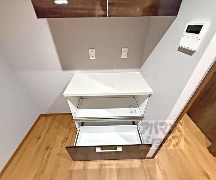 【ＳＡＫＩＺＯ　ＶＩＬＬＡ烏丸四条】間取