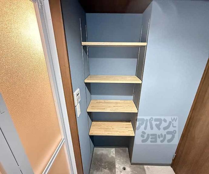 【ＳＡＫＩＺＯ　ＶＩＬＬＡ烏丸四条】間取