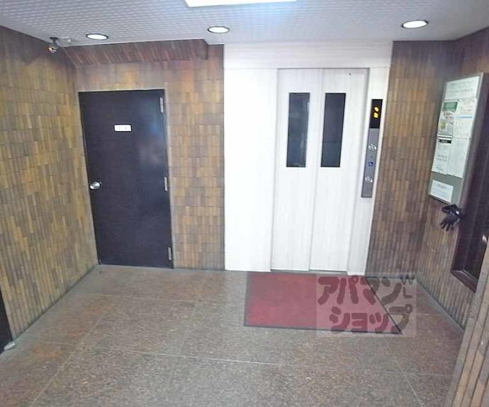 【ＳＡＫＩＺＯ　ＶＩＬＬＡ烏丸四条】間取