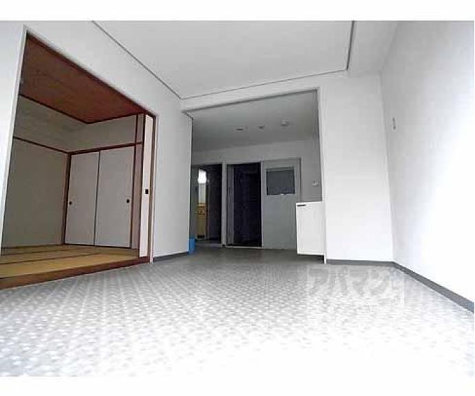 【SAKIZO VILLA烏丸四条】間取