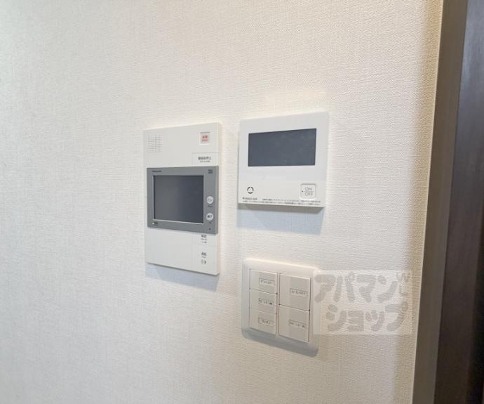 【イーグルコート二条駅ウエスト】間取