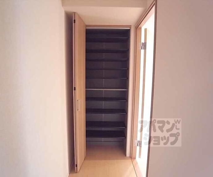 【ベルク烏丸】間取