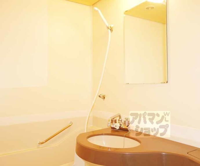 【コスモＳＴ河原町】間取