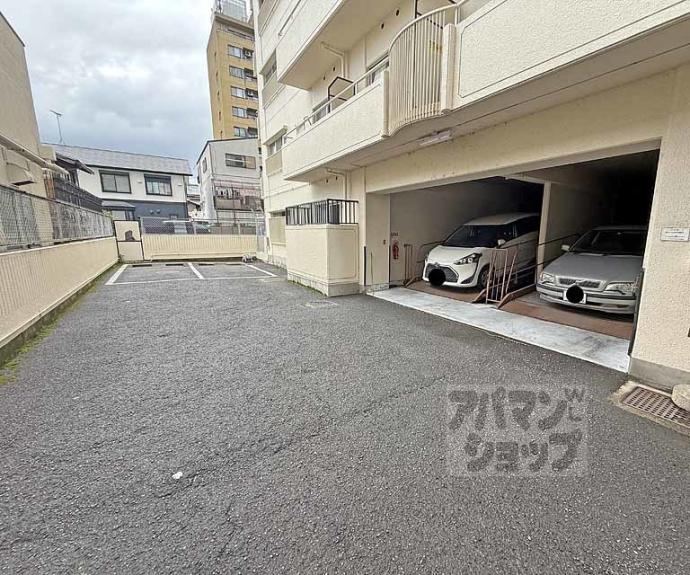 【コスモＳＴ河原町】間取