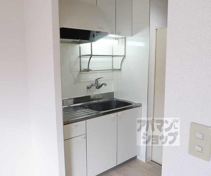 【コスモＳＴ河原町】間取