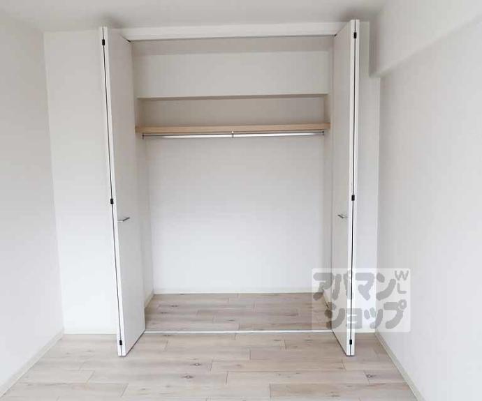 【コスモＳＴ河原町】間取