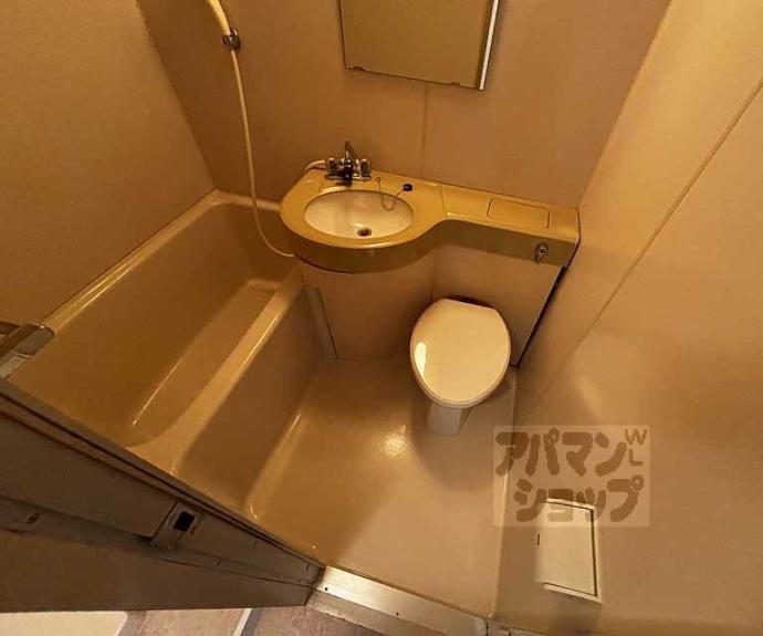 【レスポアール四条大宮】間取