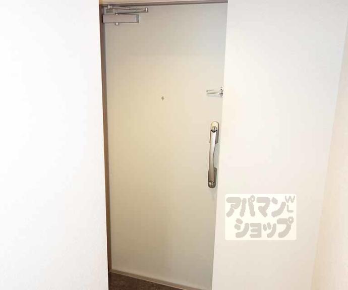 【エスリード西大路駅前】間取