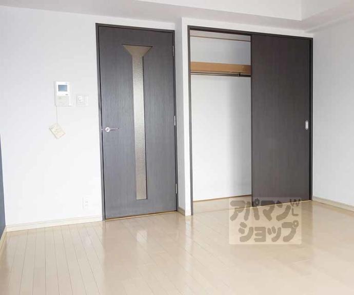 【エスリード西大路駅前】間取