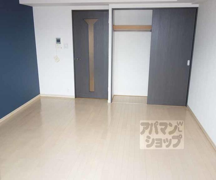 【エスリード西大路駅前】間取