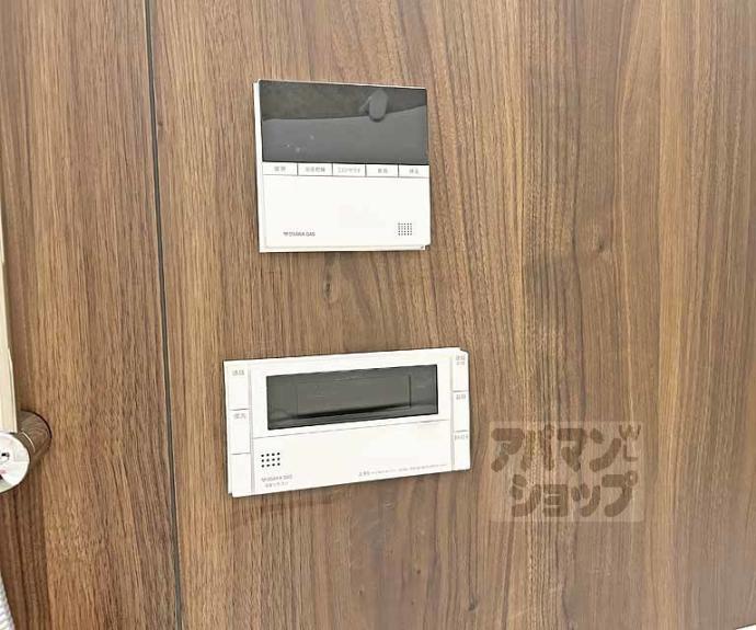 【プレサンスロジェ伏見】間取