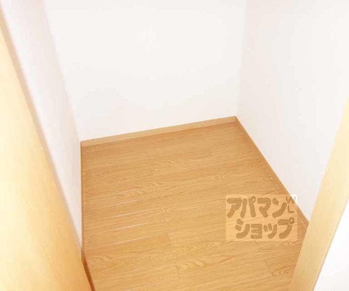 【Ｃｒｅａ　Ｃｏｕｒｔ】間取