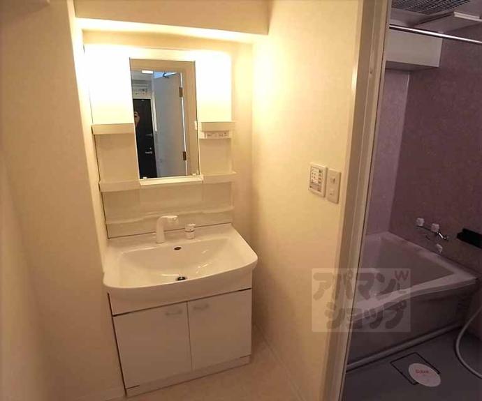 【烏丸アネックス】間取