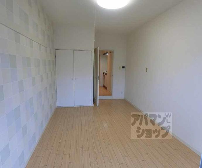 【第１７長栄シャルマン四条大宮壱番館】間取