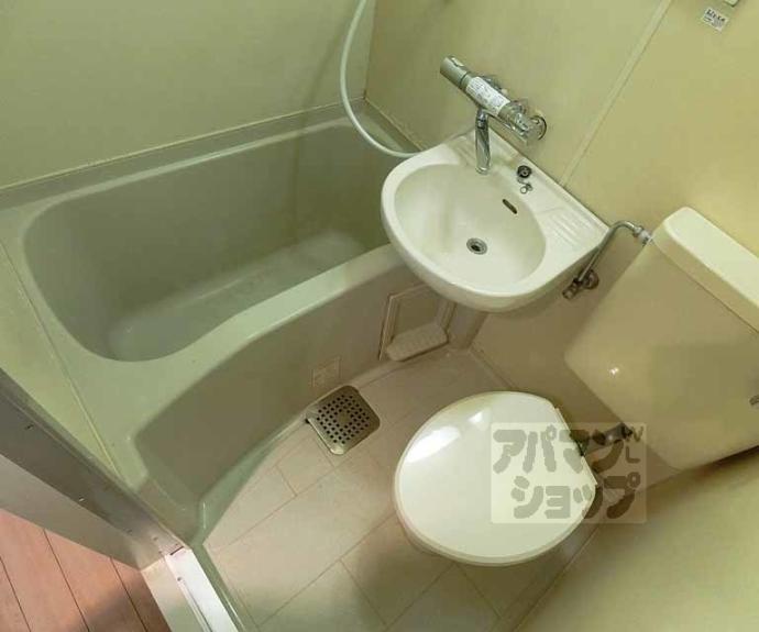 【第１７長栄シャルマン四条大宮壱番館】間取