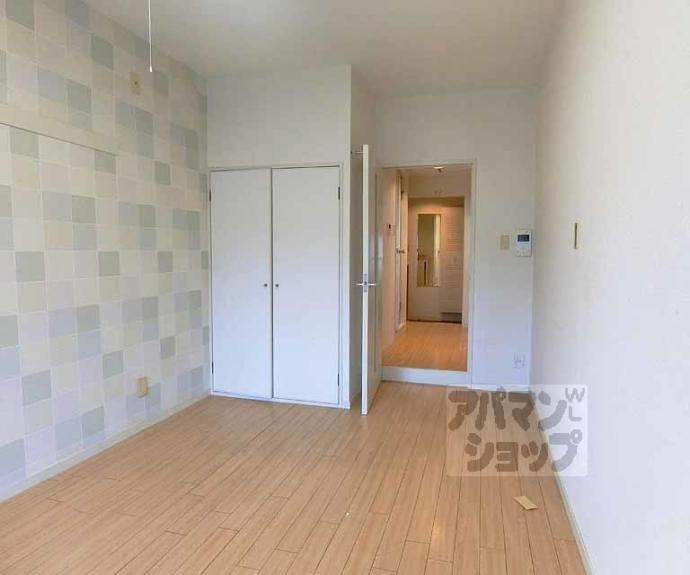 【第１７長栄シャルマン四条大宮壱番館】間取