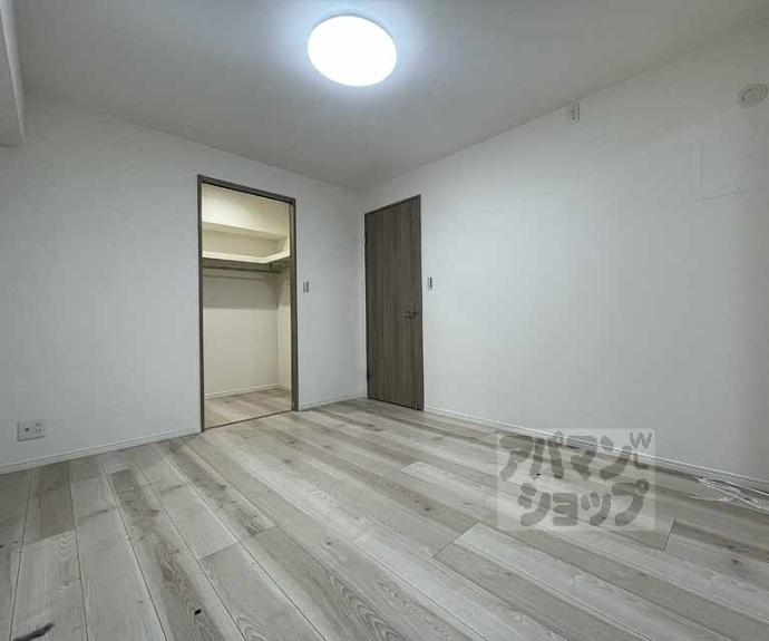 【ロイヤルプラザ御池】間取