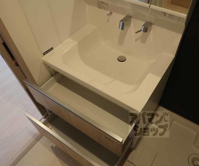 【ＬＥＩ梅小路】間取