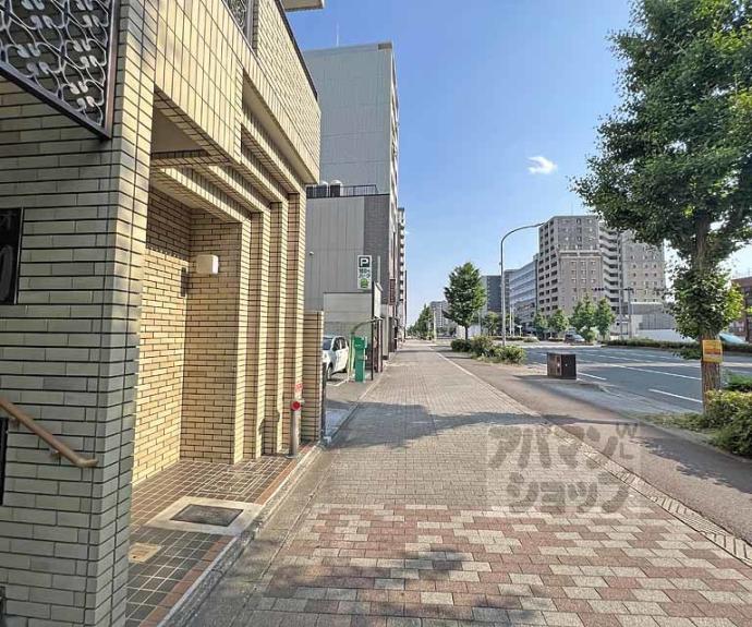 【グラシィオ四条堀川】間取