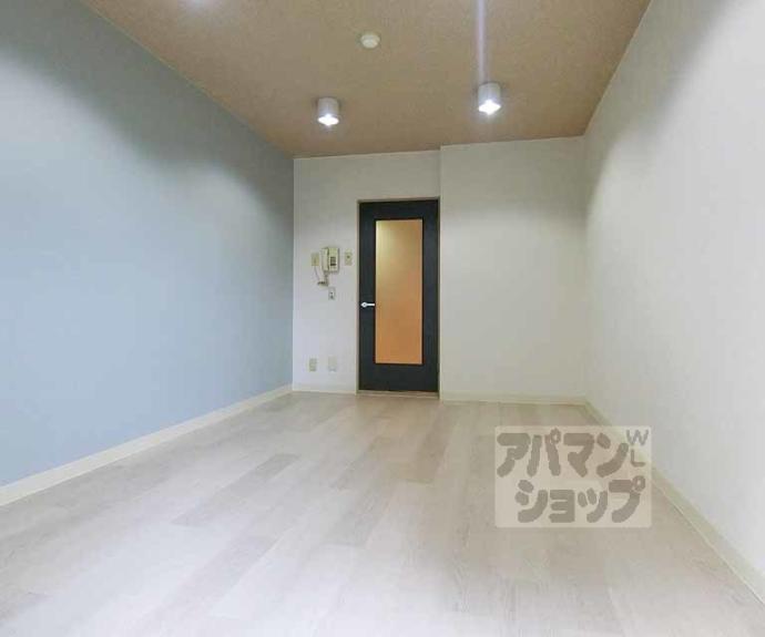 【エクセレント丸太町】間取