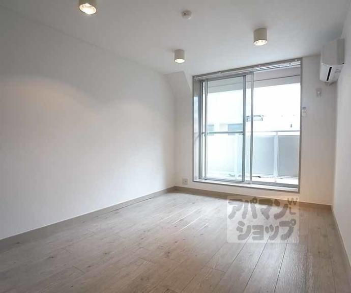 【エクセレント丸太町】間取